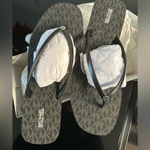 Michael Kors Jinx Flip FLOP-black and silver
